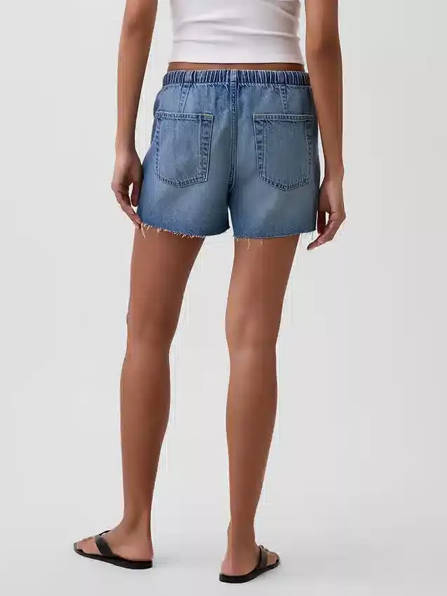 3,5 inç Alçak Bel Kolay Denim Şortlar