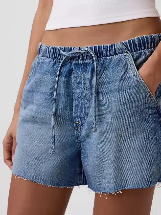 3,5 inç Alçak Bel Kolay Denim Şortlar