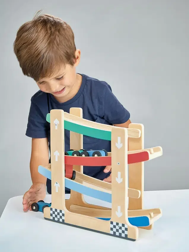 Ahşap Rampa Yarış Arabası Bebek Oyuncağı