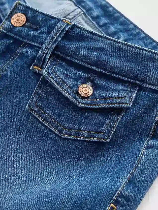 Alçak Bel Uzun ve Dar Kesim Jean'ler