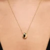 Ana Luisa Altın Mini Çakıl Taşı Kolye