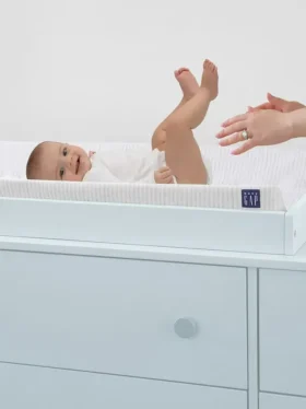 babyGap Serinletici Kılıflı Konturlu Alt Değiştirme Minderi