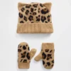 Bebek & Yürümeye Başlayan Çocuklar İçin CashSoft Leopar Desenli Bere ve Eldiven Seti