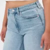 Curvy Yüksek Bel '90'lar Stilinde Dar Düz Kesim Jean