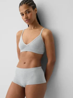 Dikişsiz Nervürlü Üçgen Bralette