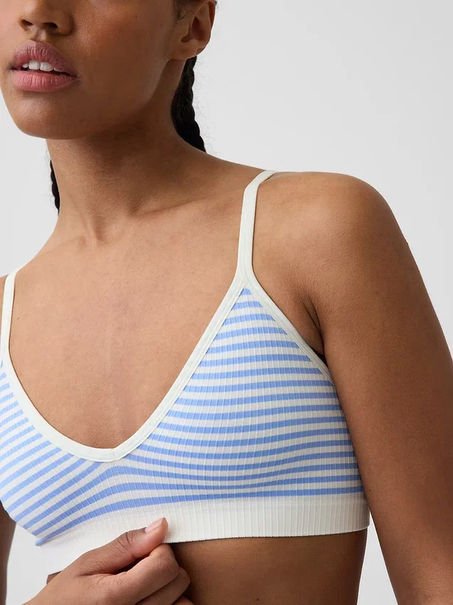 Dikişsiz Nervürlü Üçgen Bralette