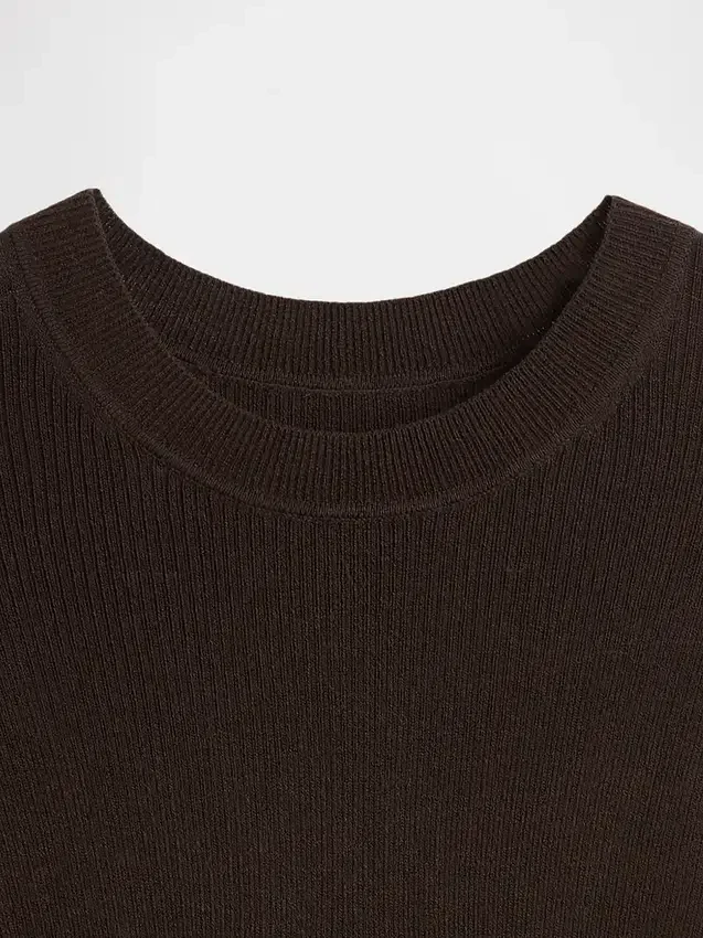 Şeffaf Nervürlü Kazak Çıtçıtlı Body