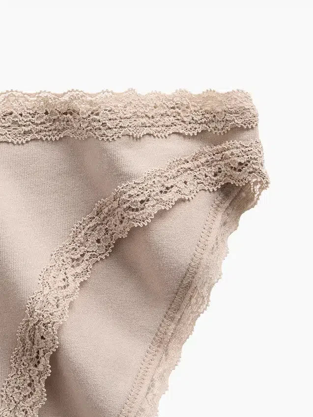 En Yumuşak Organik Streç Pamuklu Dantel Kenarlı Bikini