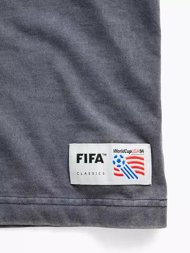 FIFA Dünya Kupası™ Rahat Kesim Grafikli Tişört