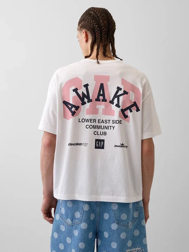 Gap × Awake Ny Rahat Kesim Logolu Tişört