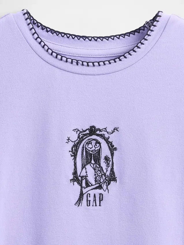 Gap × Disney Tim Burton'ın The Nightmare Before Christmas Çocuk Küçültülmüş Grafik Tişört