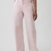 GAP × Hfr Düşük Bel Pembe Bol Barrel Jean'ler, Nicole Benefield Koleksiyonu