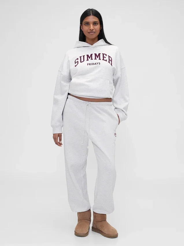 GAP × Summer Fridays Ağır Dokuma Rahat Logo Jogger Pantolon