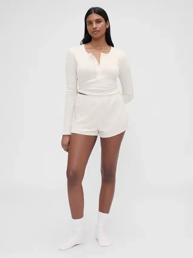 GAP × Summer Fridays Pointelle Pijama Şortları