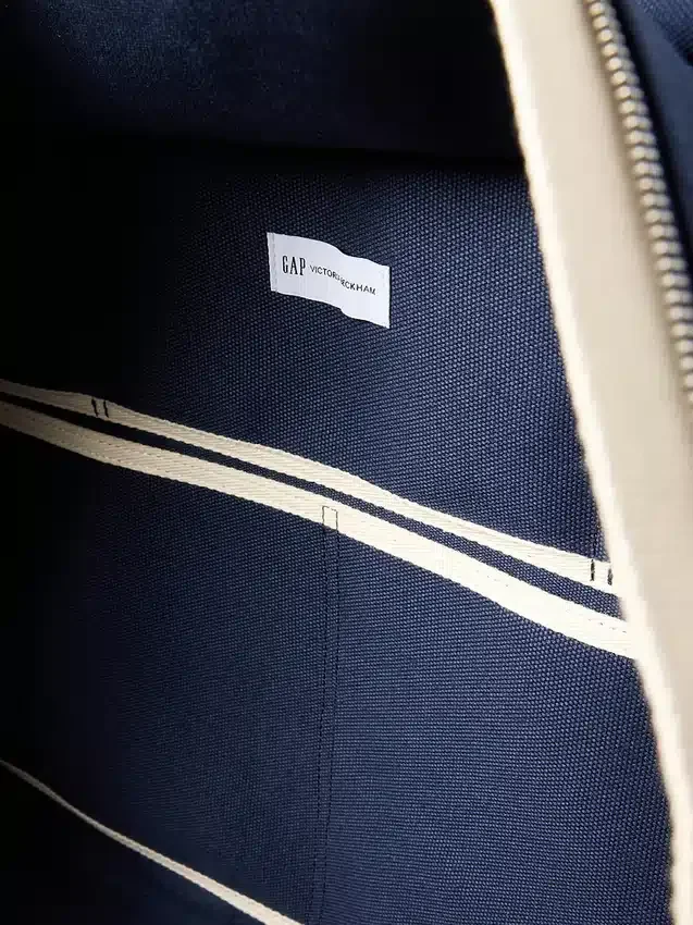 GAP × Victoria Beckham Büyük Boy Hafta Sonu Çantası