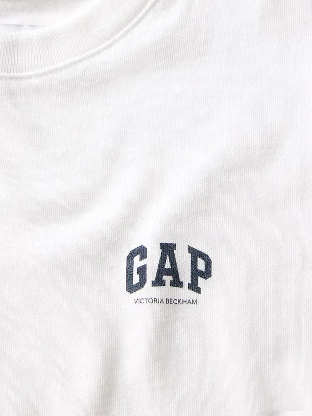 Gap × Victoria Beckham Organik Pamuklu Logolu Tişört