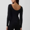 GapFit Pürüzsüz Kayık Yaka Tişört