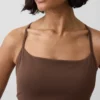 GapFit Pürüzsüz Racerback Spor Sütyeni