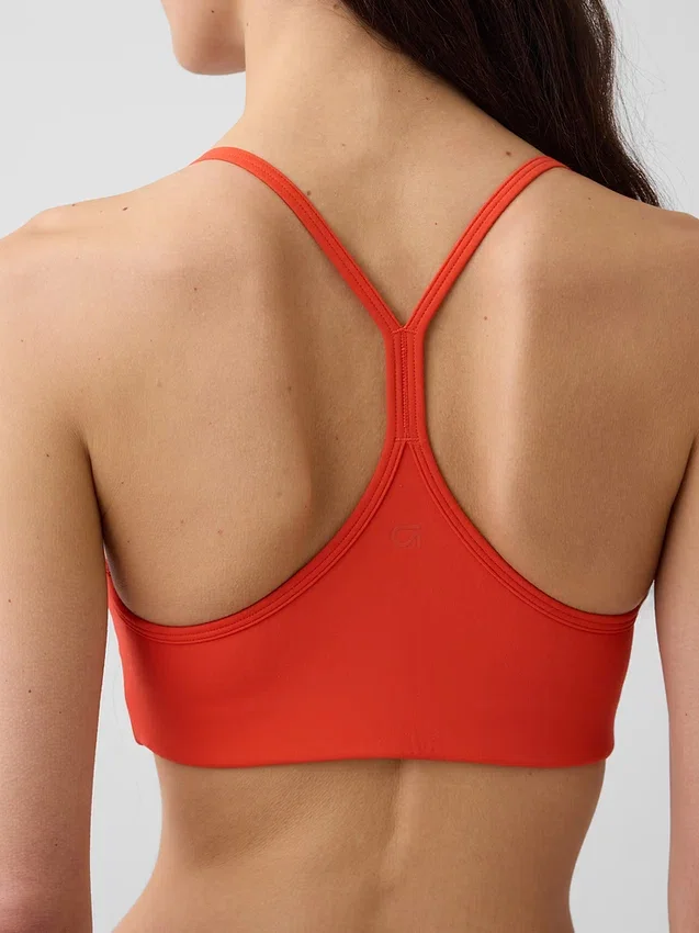 GapFit Pürüzsüz Racerback Spor Sütyeni