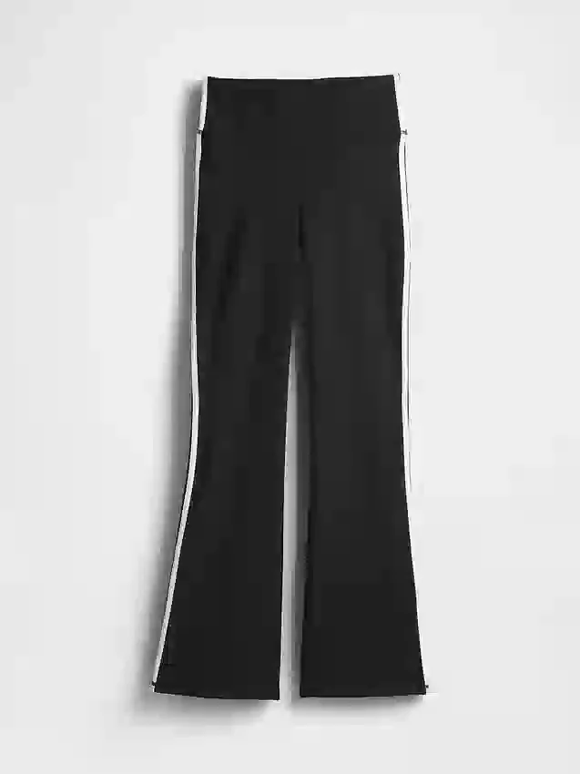 GapFit Sky High Rise Power Flare Tayt