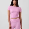 GapFit Smooth Çift Taraflı Sarma Kısa Üst