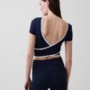 GapFit Smooth Çift Taraflı Sarma Kısa Üst