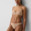 Madesoft Dantelli Derin Yaka Bralette