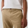 Modern Dar Kesim Haki Pantolonlar