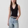 Modern V Yaka Tank Top