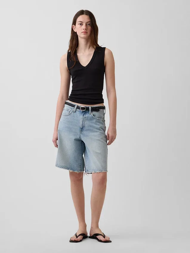 Modern V Yaka Tank Top