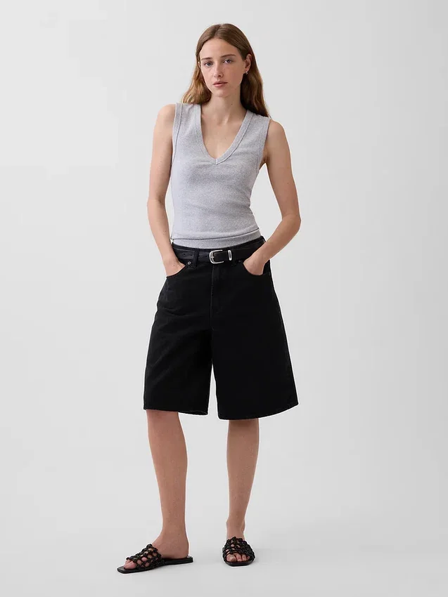 Modern V Yaka Tank Top