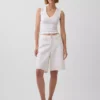 Modern V Yaka Tank Top