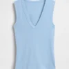 Modern V Yaka Tank Top