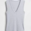 Modern V Yaka Tank Top