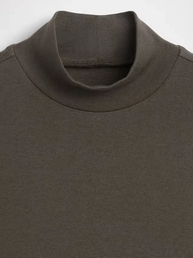 Modern Yarım Yaka Tank Top