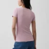 Modern Yuvarlak Yaka Tişört