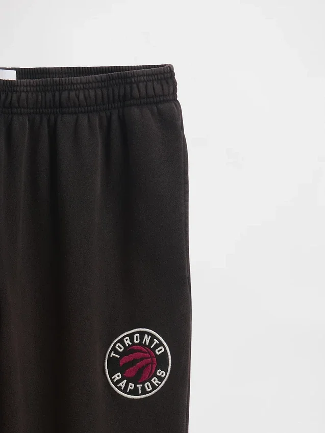 NBA Toronto Raptors Logolu Kalın Jogger Pantolon