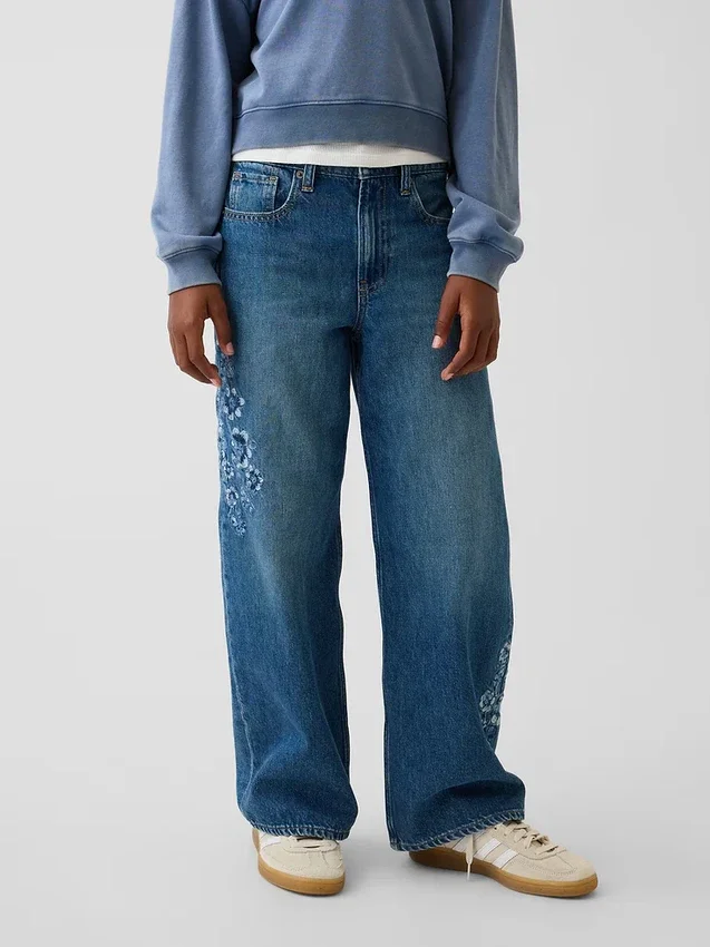 Çocuklar İçin Alçak Bel, Geniş Paça, Çiçek Desenli Nakışlı Jean
