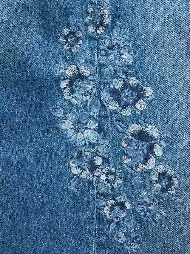 Çocuklar İçin Alçak Bel, Geniş Paça, Çiçek Desenli Nakışlı Jean