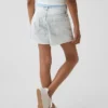 Çocuklar İçin Alçak Bel, Geniş Paça, Nakışlı Limon Desenli Denim Şortlar