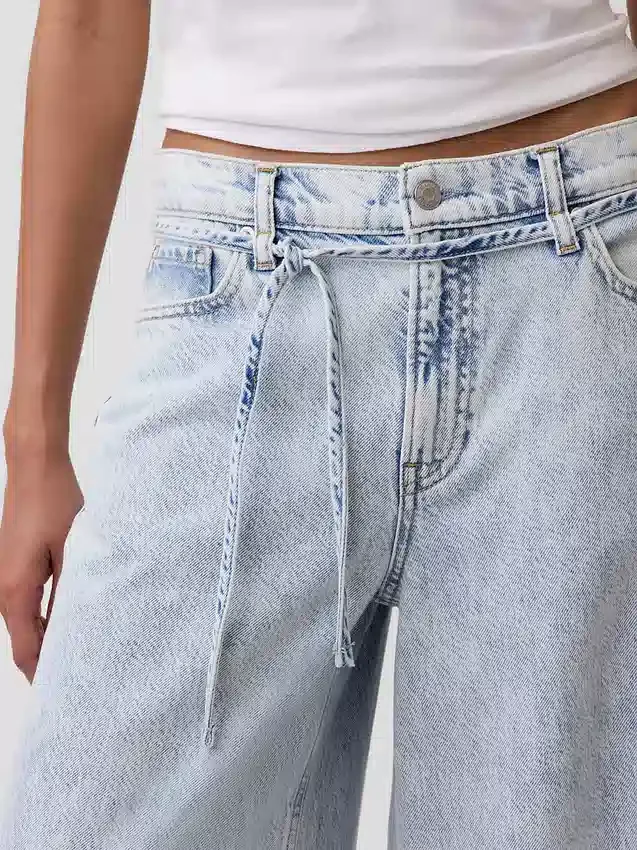 Orta Bel, Ultra Yumuşak Bol Kesim Mikro Kemerli Jean'ler