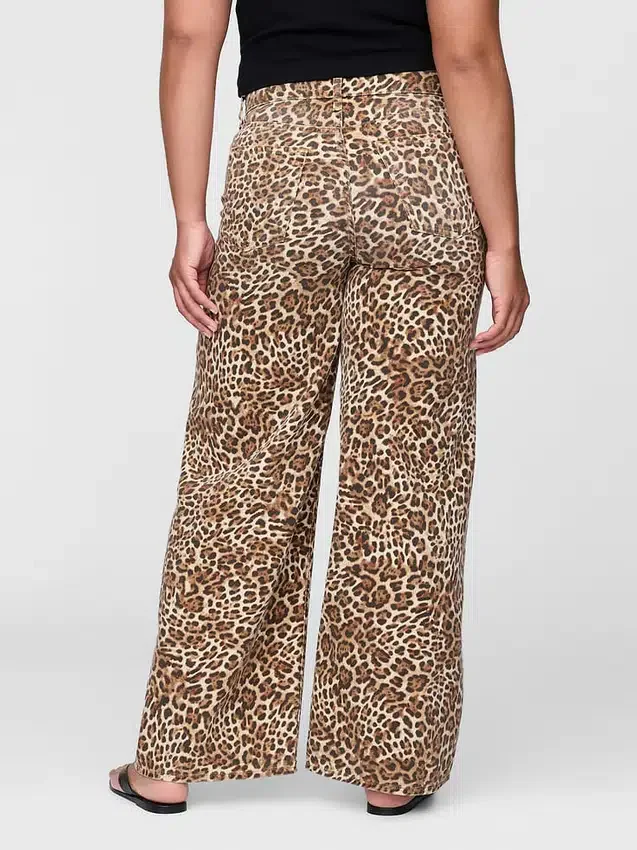 Orta Bel, Ultra Yumuşak Leopar Desenli Bol Kesim Jean