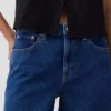 Orta Bel Uzun Kesim Denim Şortlar