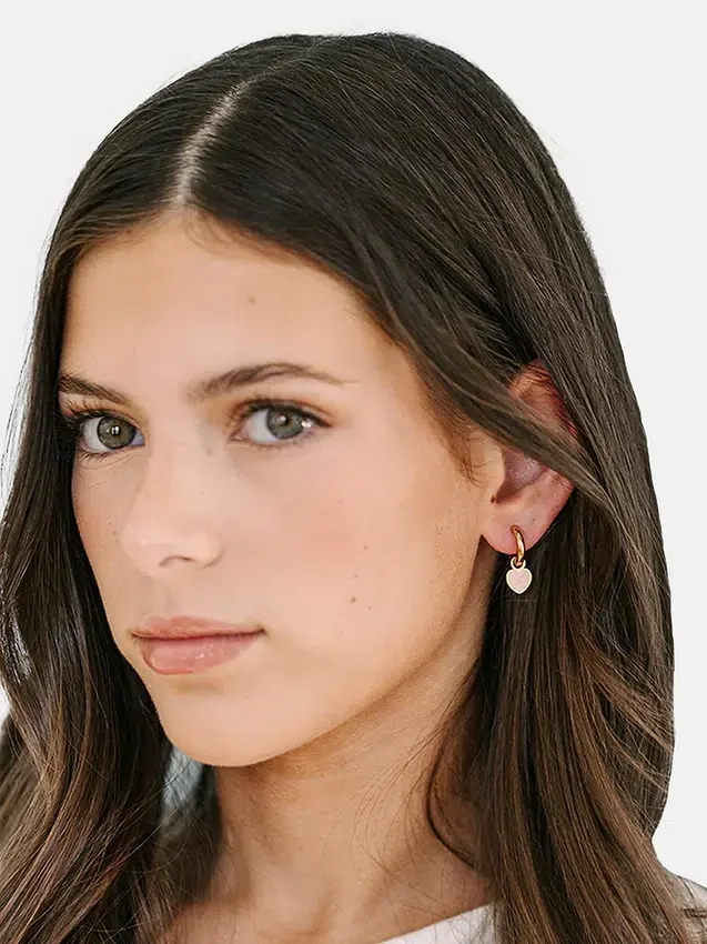 Pierced Co Huggie Küpeler için Şeftali Rengi Kalp Süs