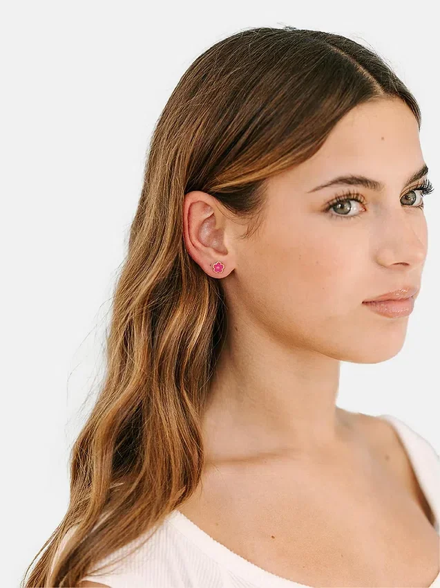 Pierced Co Parlak Pembe Çiçek Vidalı Küpeler