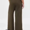Rahat Geniş Paça Pantolon