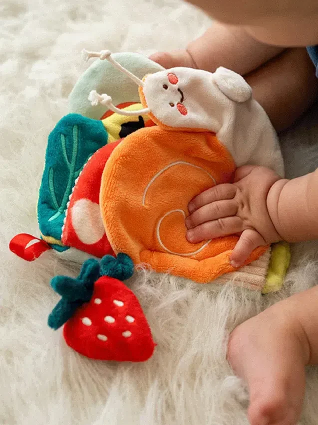 Silly Snail Duyusal Yumuşak Kitap