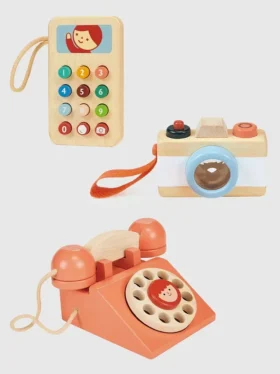 Teknolojik Gadget Oyun Seti: Telefonlar ve Kamera İçeren Küçük Çocuk Oyuncak Paketi