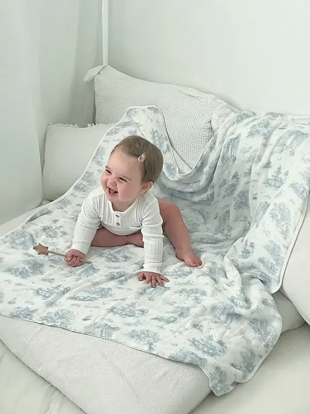 The Gilded Bird İlkbahar Toile Desenli Bambu Bebek Battaniyesi