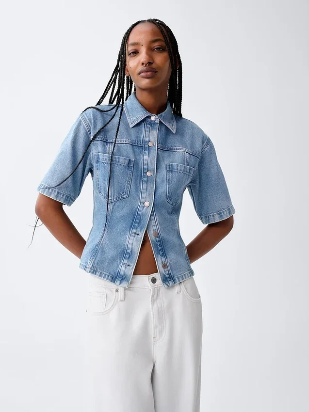 Ultra Yumuşak Denim Cepli Gömlek